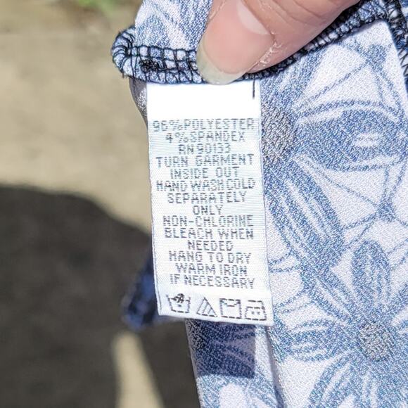 Bob Mackie Wearable Art blue daisy chain diagonal contrast tunic size M - Picture 6 of 8